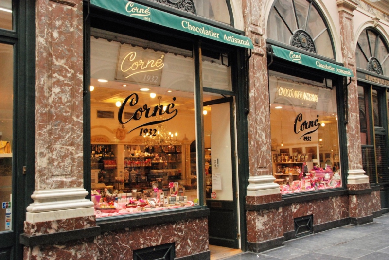 boulangerie-RIANS-min_chocolate_chocolaterie_shop_luxury_chic_gallery_brussels_belgium-558146